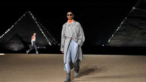 dior desfile egipto|dior egypt show.